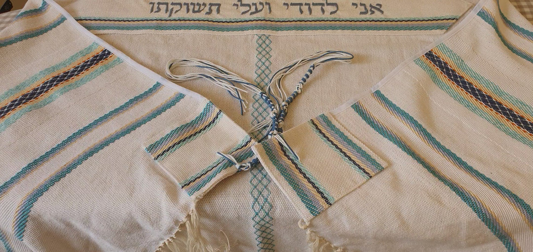 טלית בעבודת יד - זהר