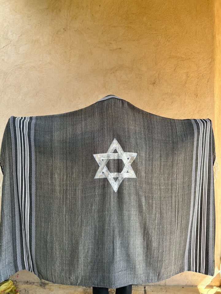 טלית עבודת יד מצמר - יהודה