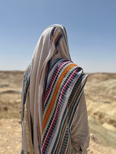 טלית בעבודת יד - שמחה