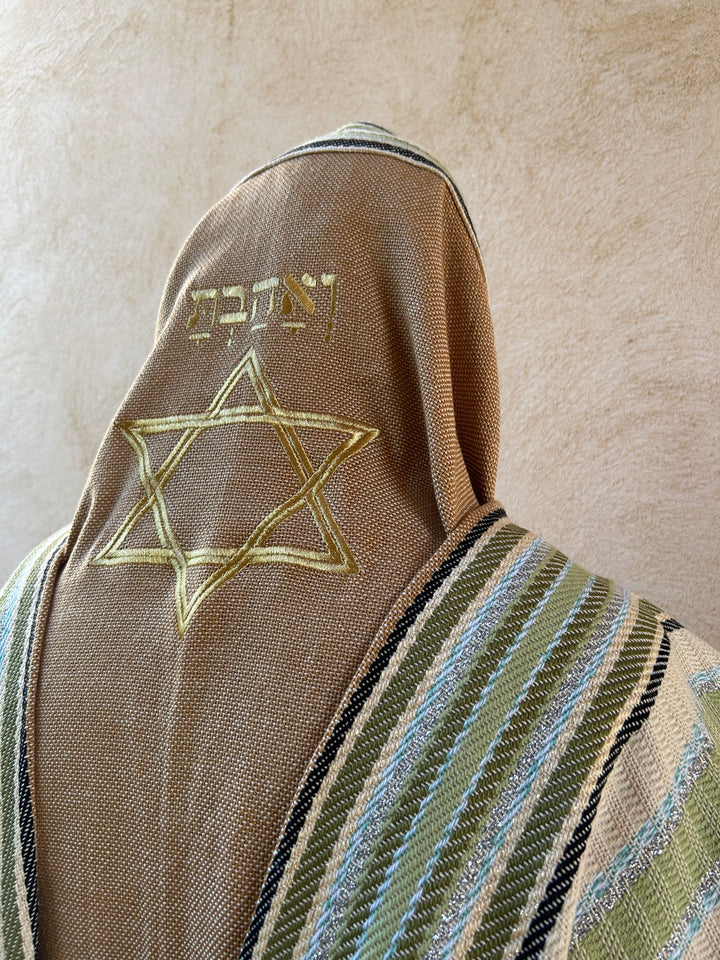 ) טלית כותנהבעבודת יד - ואהבת