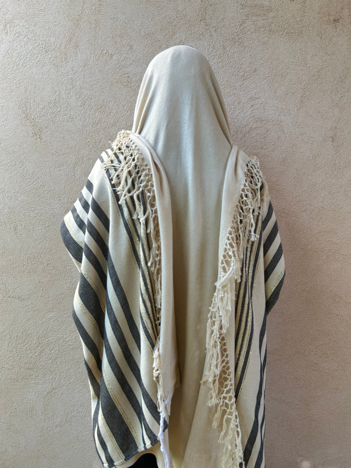 טלית תימנית בעבודת יד