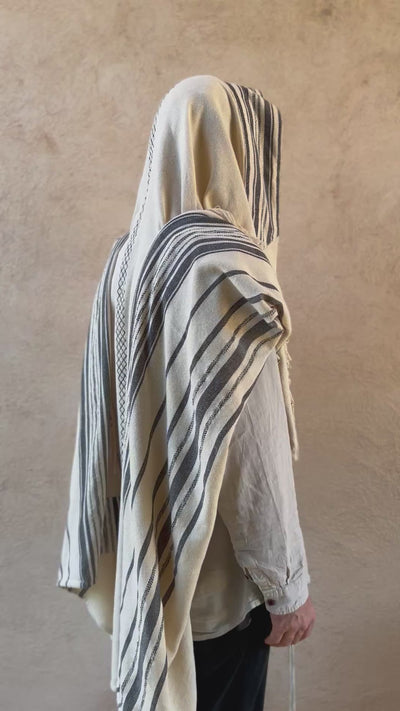 טלית בעבודת יד - מסורת